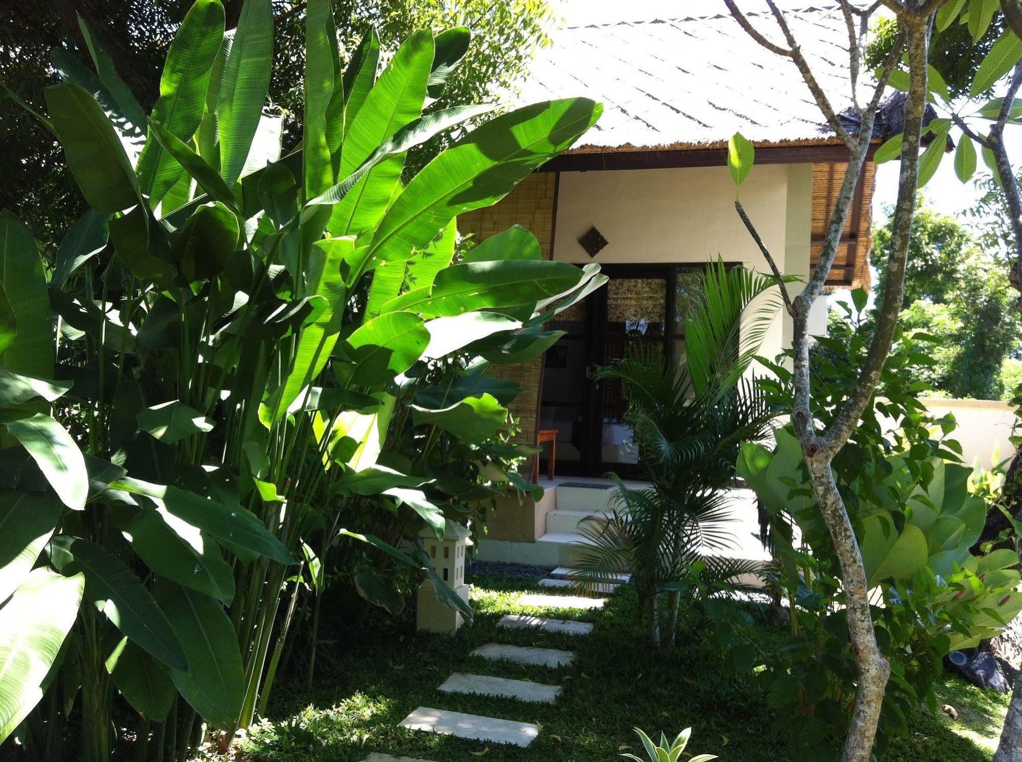 Hotel Minabali Bunga'lo Tulamben Exterior foto